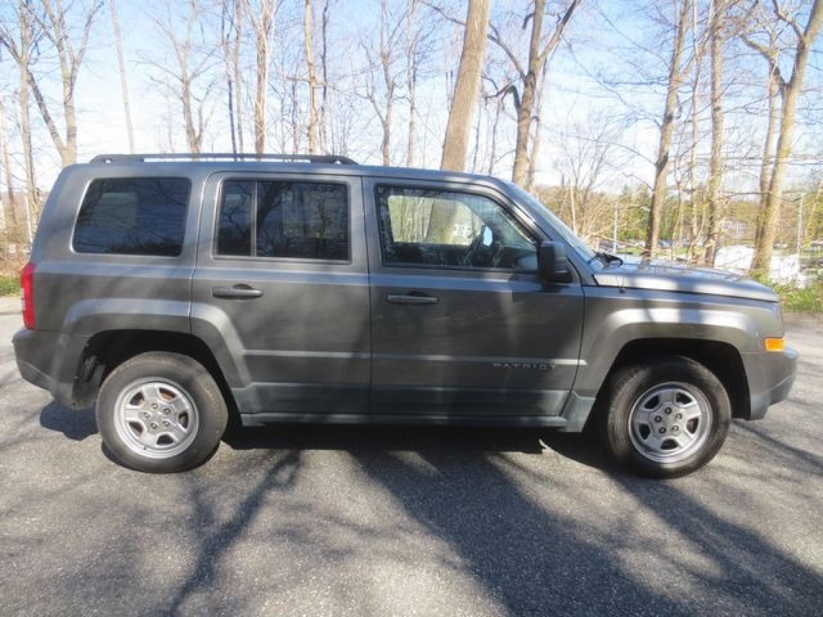 2011 Gray /Gray Jeep Patriot (1J4NT1GB1BD) with an 2.4L L4 DOHC 16V engine, Automatic transmission, located at 270 US Route 6, Mahopac, NY, 10541, (845) 621-0895, 41.349022, -73.755280 - Photo #9
